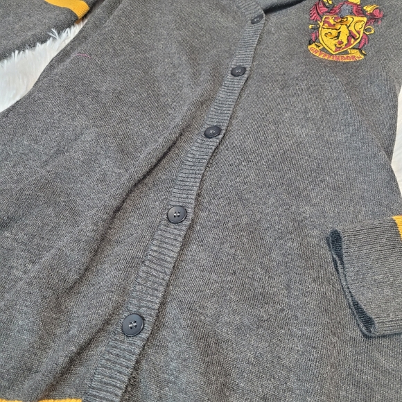 Harry Potter Gryffindor Gray Cardigan XS - Picture 8 of 10